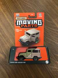 Toyota Land Cruiser FJ40 (Matchbox | Moving Parts)