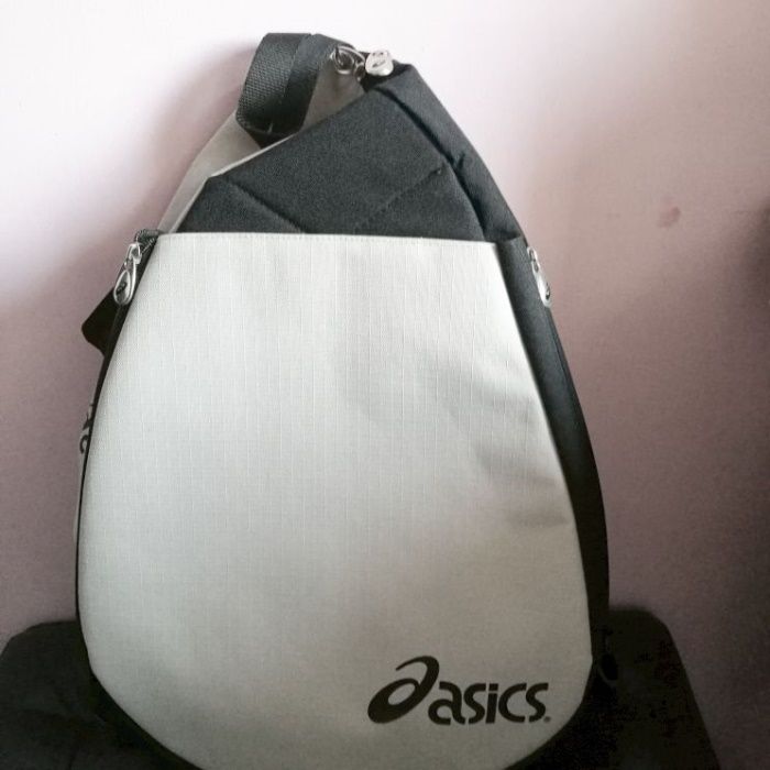 Torba tenisowa Asics-nowa