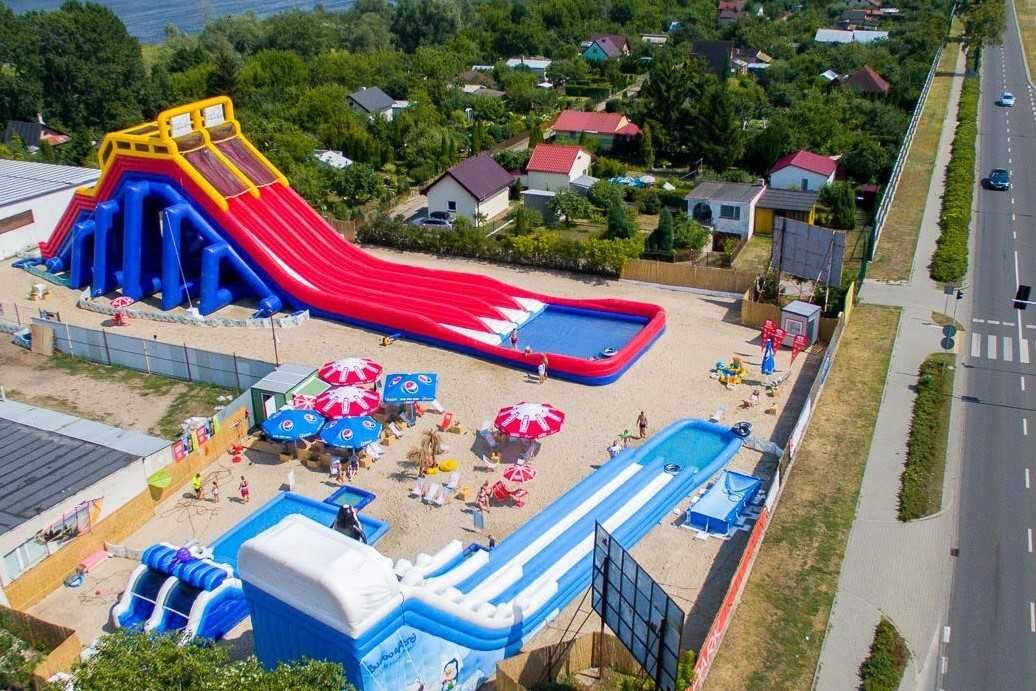 Zjeżdżalnie wodne Baseny Aquapark