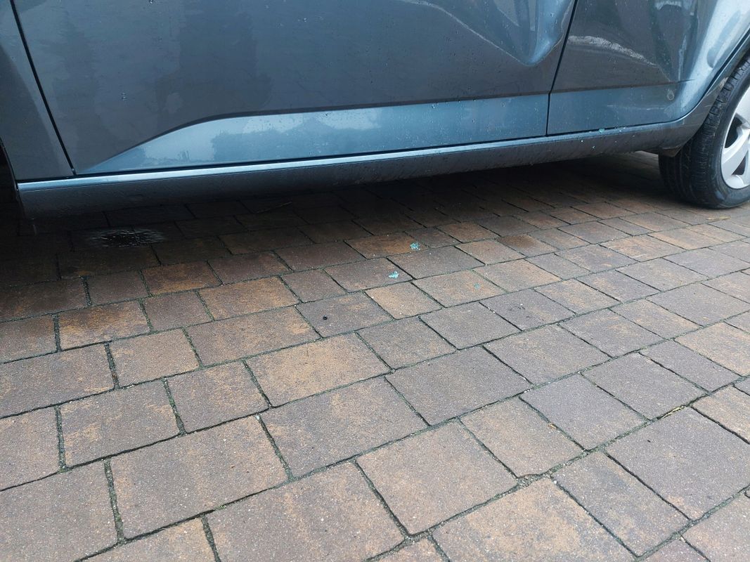 Skoda Fabia Iii Hb Próg Słupek Lewy Lf7y F6f6/14-20r
