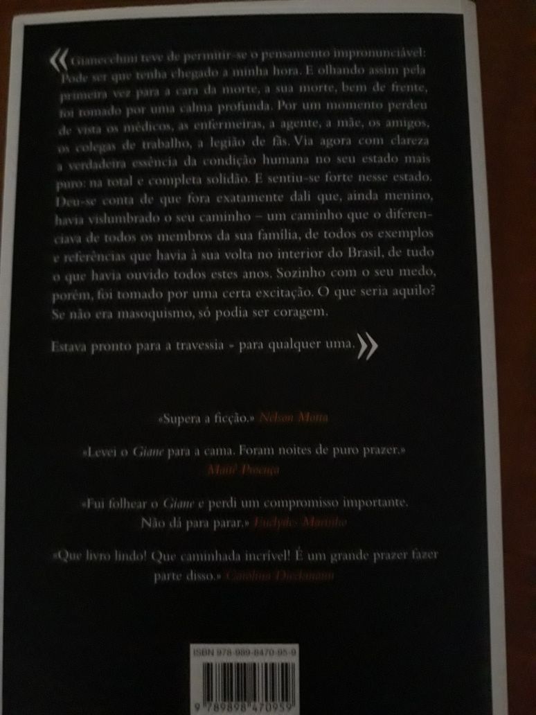 Livro "GIANE"