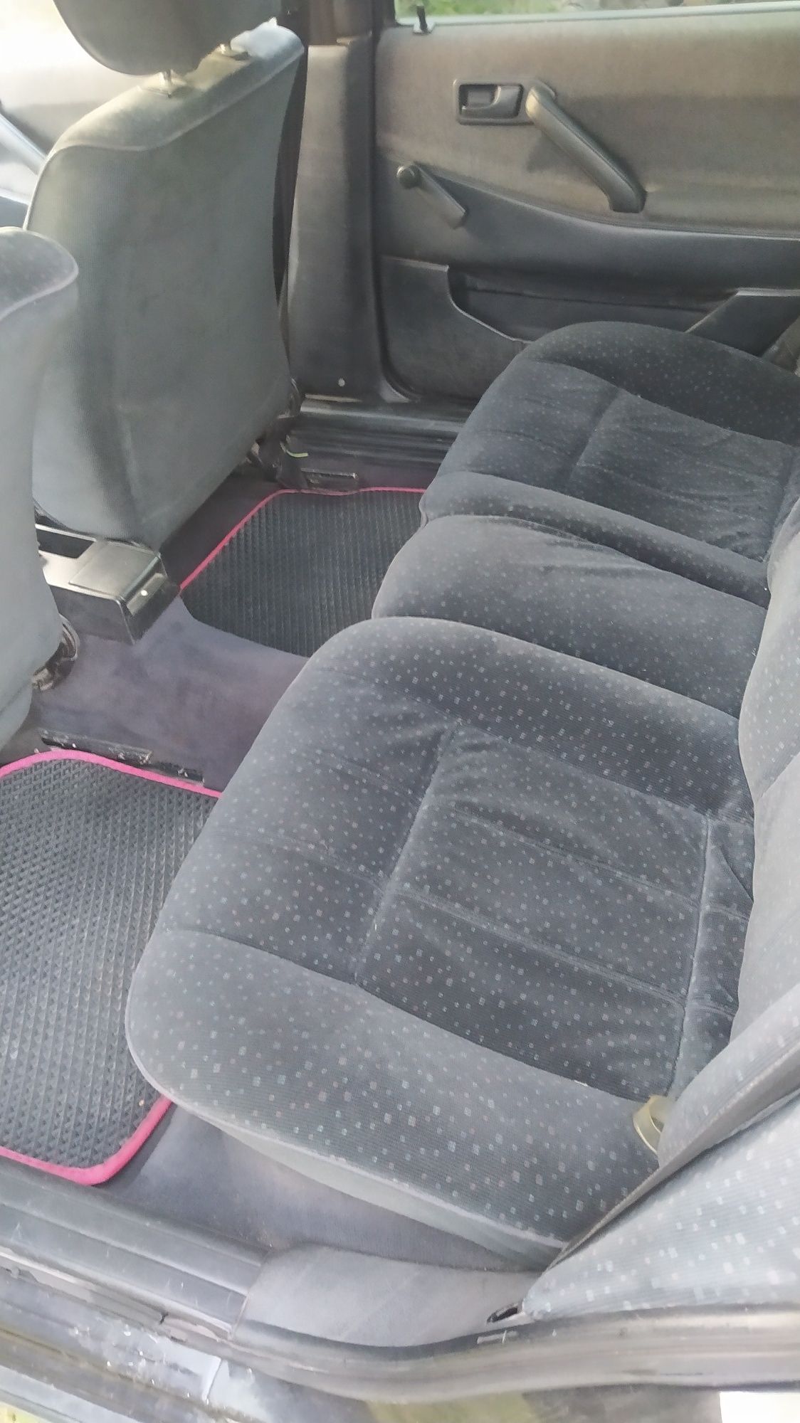 Volkswagen Passat Variant B3 универсал 1992 г  16V 2.0