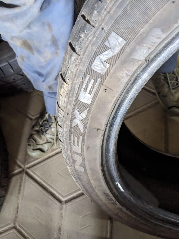 235/45R19 Nexen літні шини