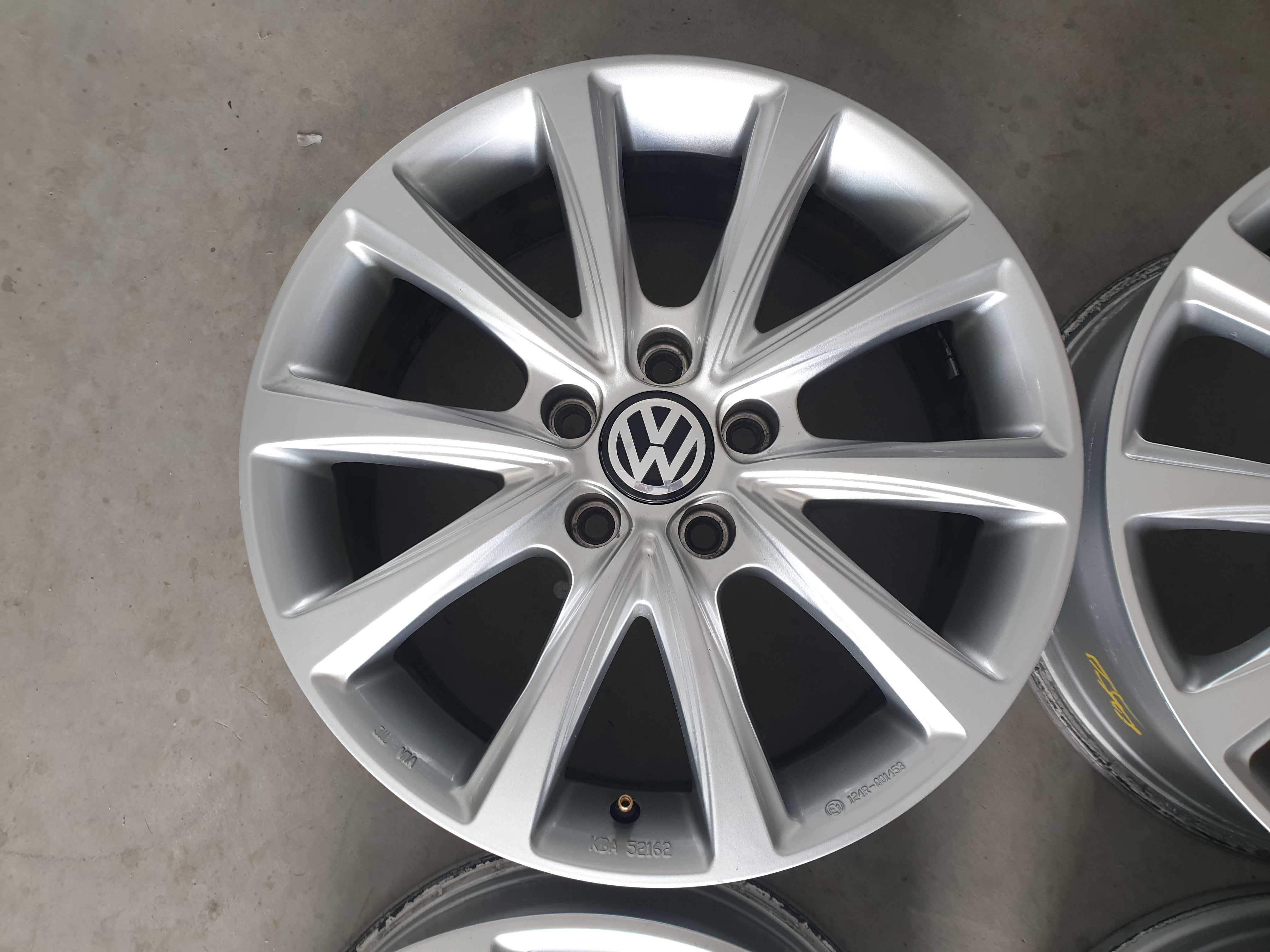 Alufelgi 17" VW Passat B6 B7 B8 CC Golf VII Tiguan Touran R-line 5x112