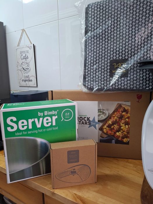 Bimby Tm6 completa + Bimby friend + todos os acessórios incluídos