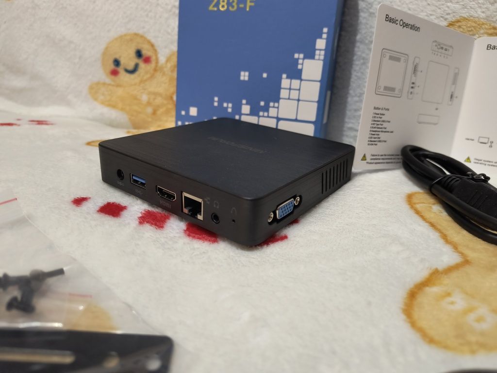 Mini PC komputer laptop 4x1.92Ghz 4GB Ram Wi-Fi BT Retro konsola Serwe