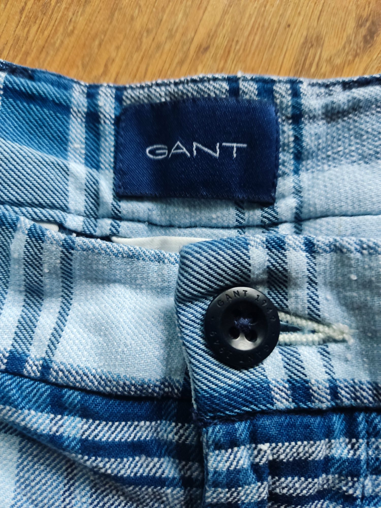 Szorty w kratę Gant