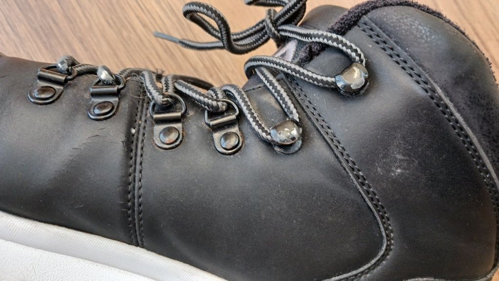 Buty męskie FILA. Rozm 43