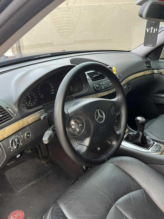 Mercedes E220 cdi w211