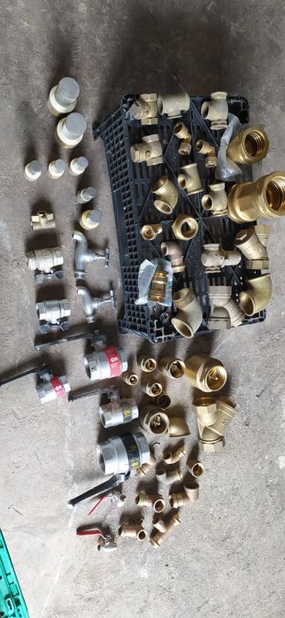 Acessórios em cobre e latão