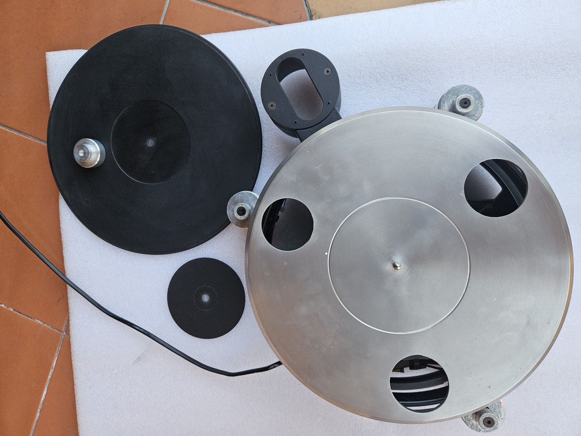 Ariston audio Rd40 вініловий програвач