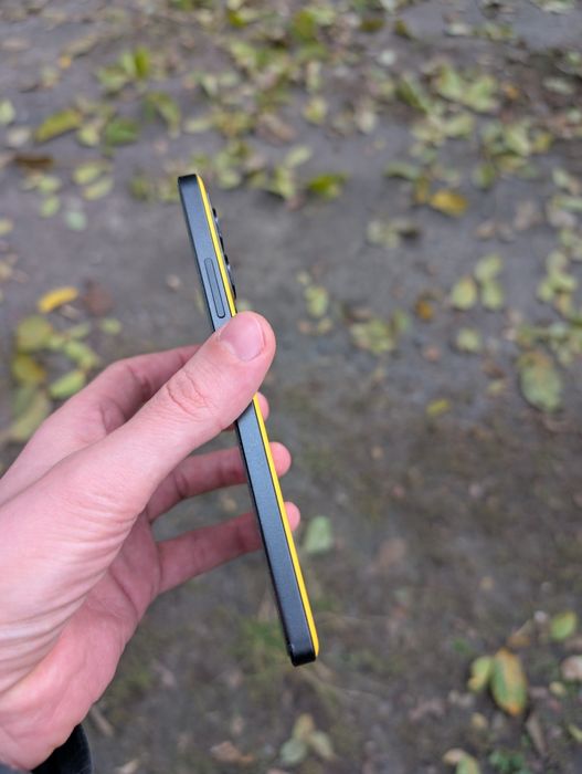 Телефон poco x6 pro 256