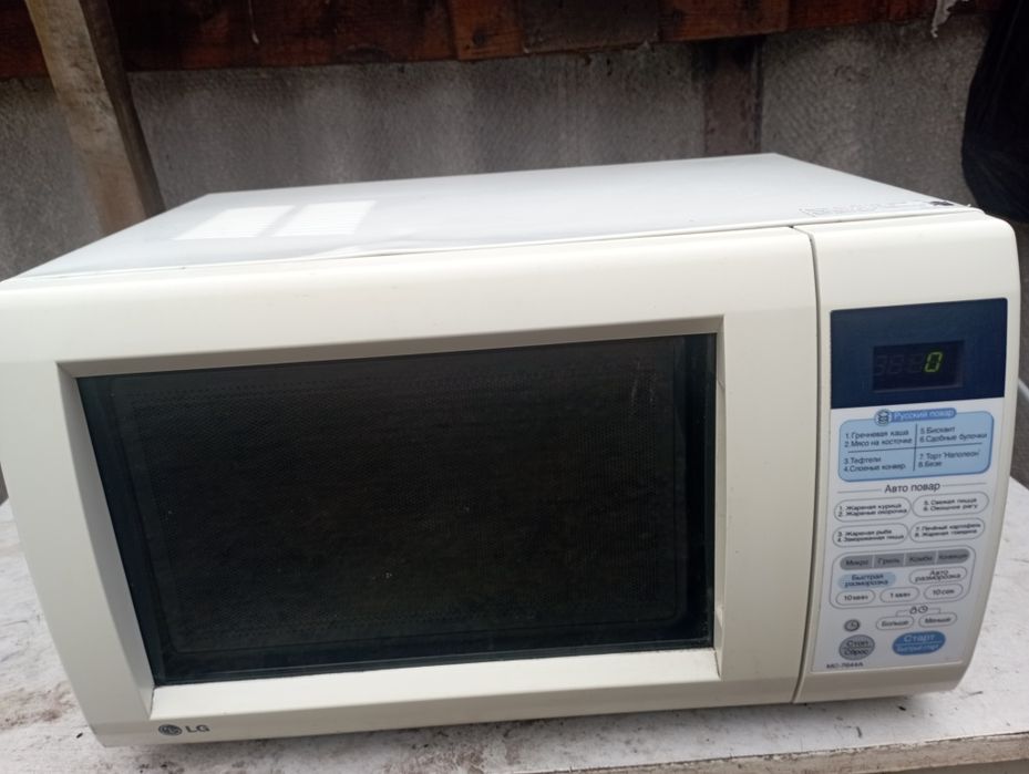 Продам микроволновку LG