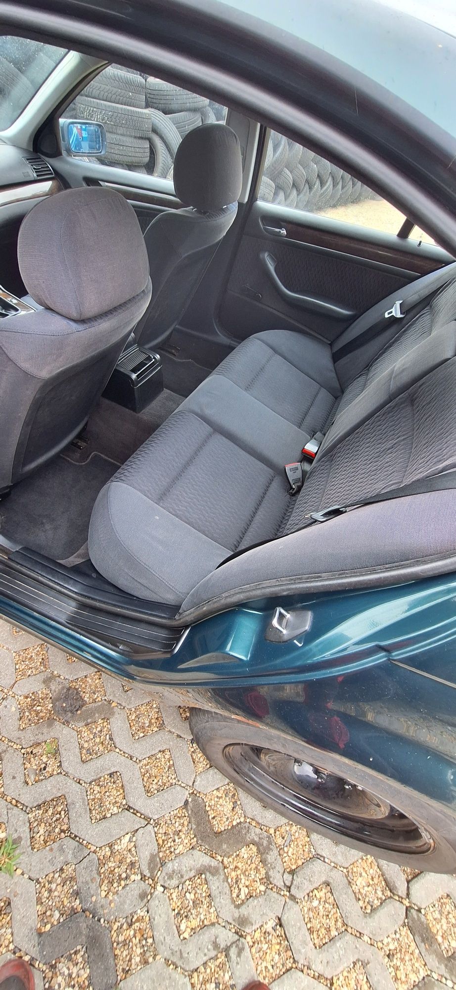 BMW E46 318i (M43TuB19)