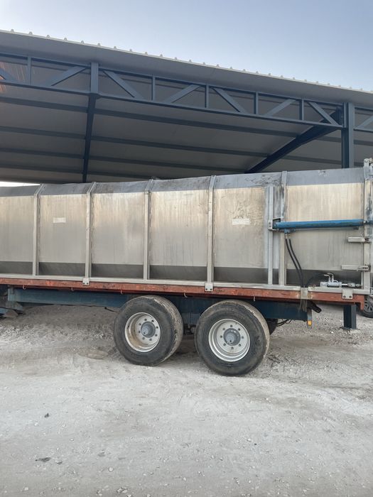 Caixa em inox transporte de uvas