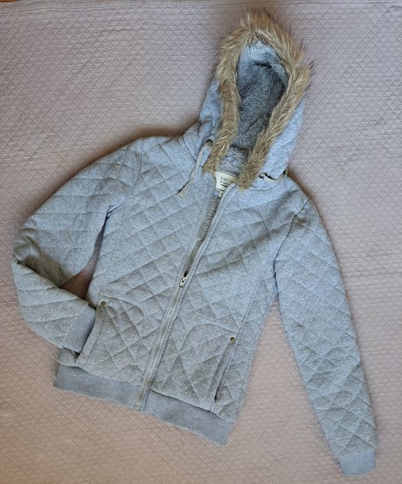 Blusão cinza de inverno