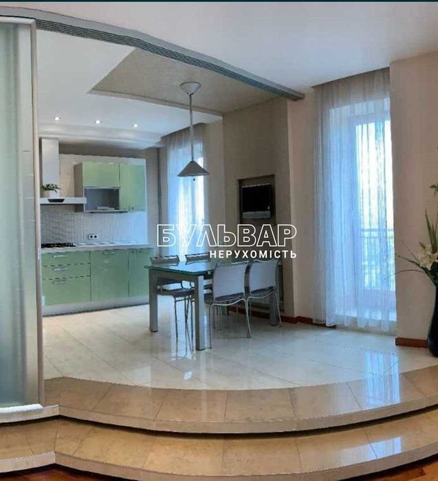 Сдам 4 к.кв  - 190 м2, Новострой, ЖК Азарин, Отакара Яроша 16-Б