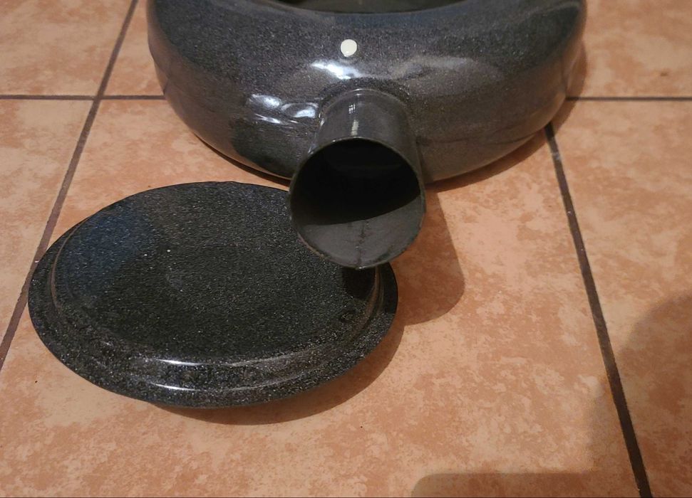 Судно чоловіче підкладне емальоване з кришкою догляд за хворими