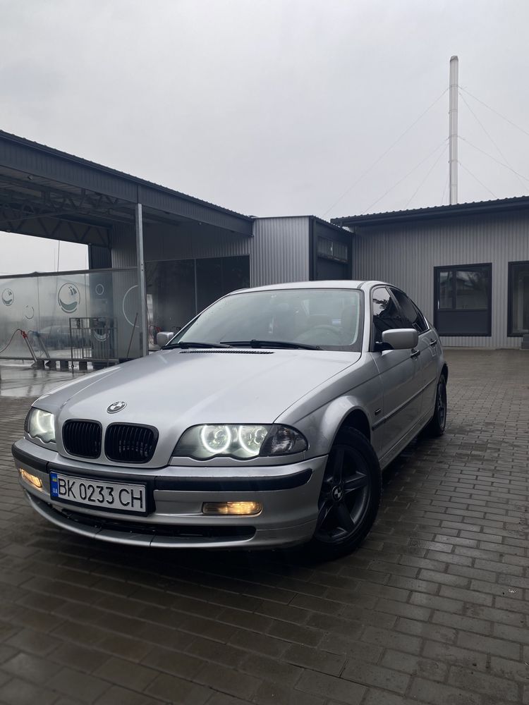 Продам BMW 3 series e46