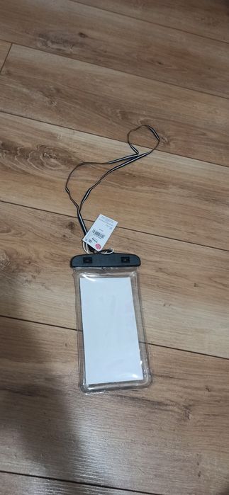 Etui na telefon wodoodporne nowe