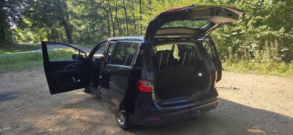 Mazda 5 van minibus 7osobowy
