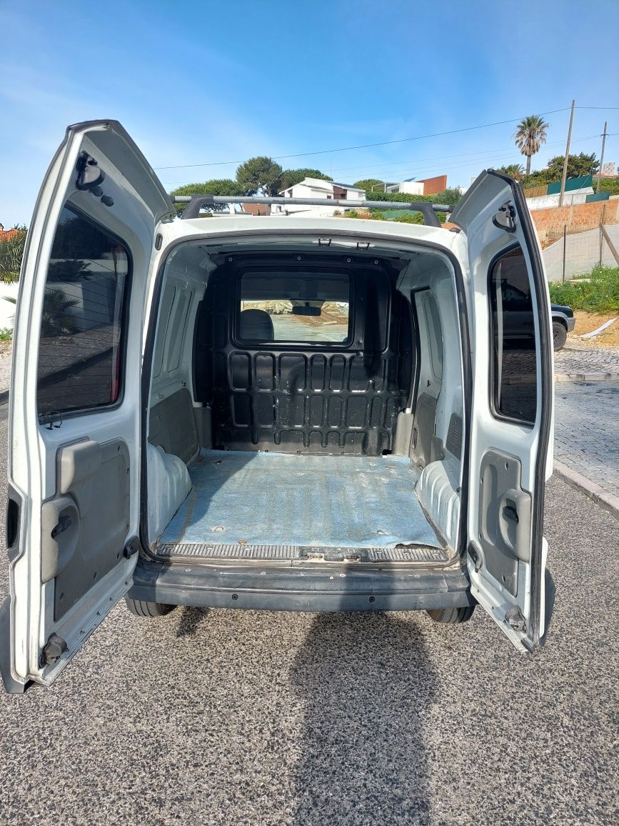 Renault Kangoo 1.5 dci 2007, muito bom estado.