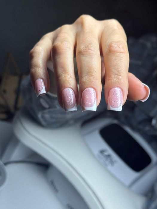 Маникюр, гель лак, комби, наращивание. Левобережный 3