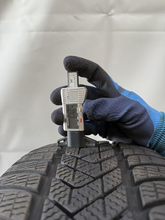 245/50/19 Pirelli Sottozero Winter 3 RSC Run-Flat 105V