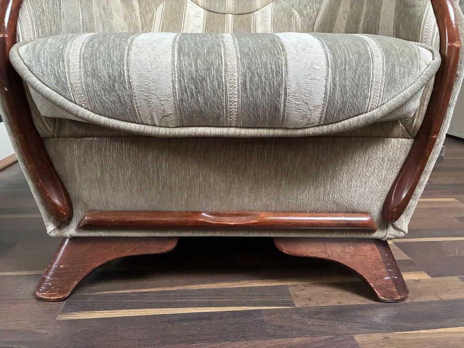 Klasyczny stylowy fotel uszak - vintage, używany