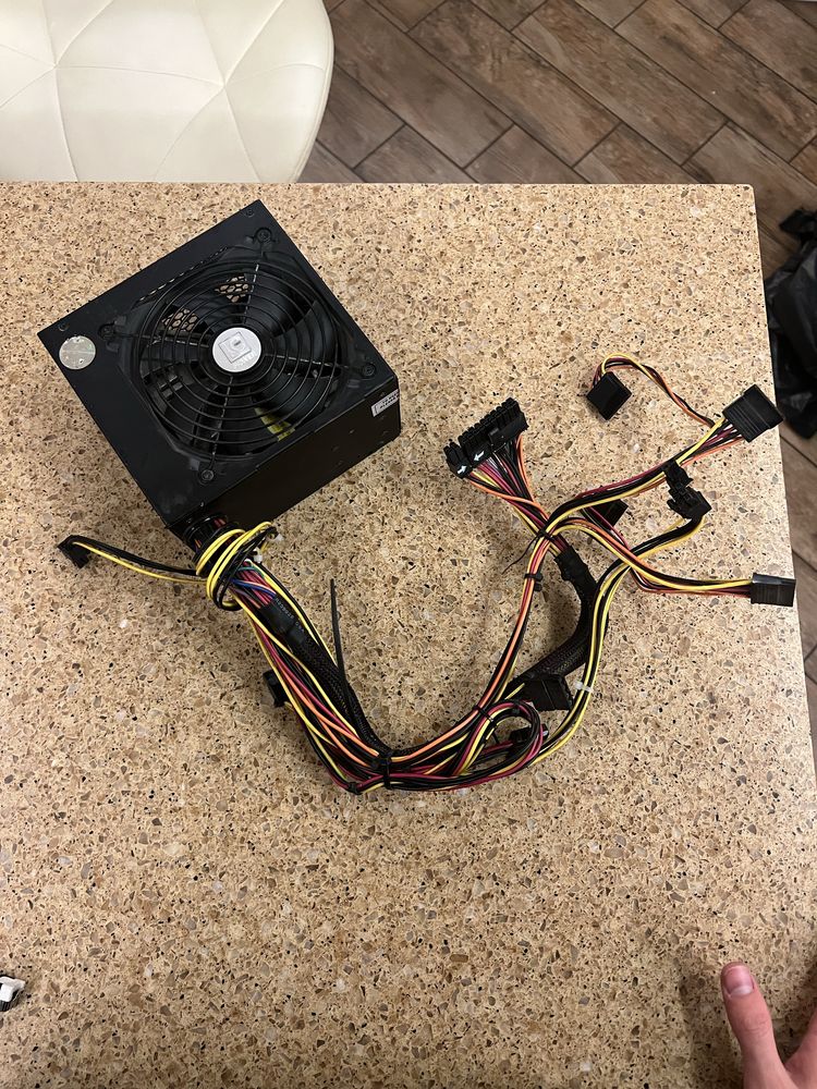 Блок питания 650w Power