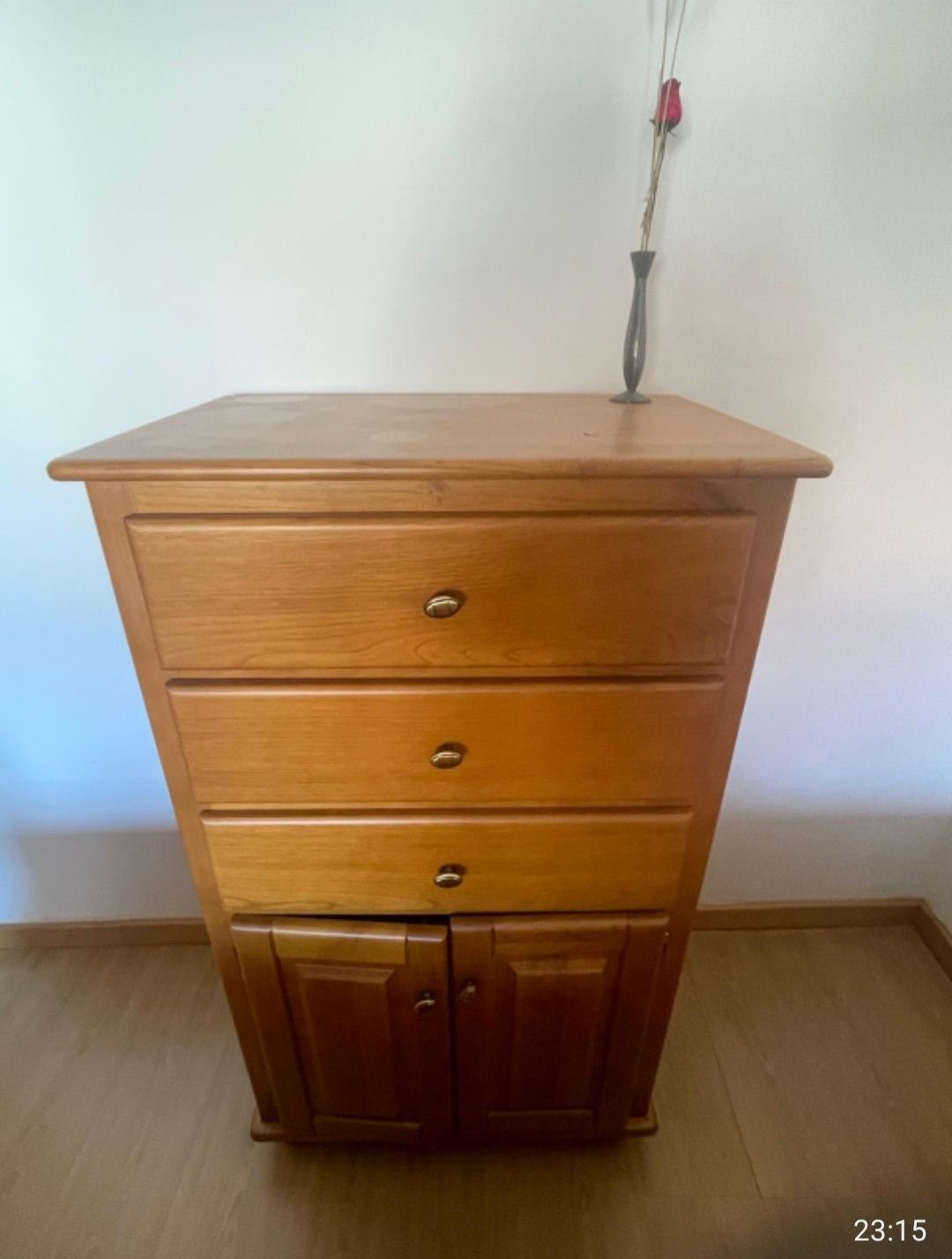 Quarto completo em castanho para vender
