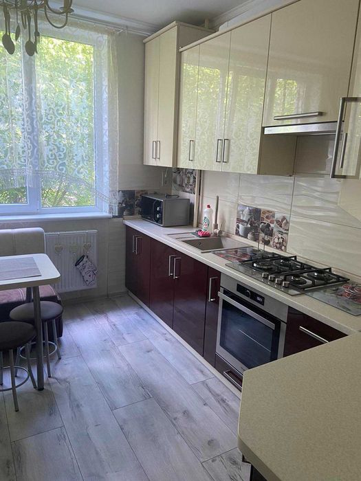 Оренда 1-кім. квартири вул. О. Турянського-бл.Центр