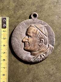 Duży medal z brązu, Jan Paweł II. Średnica 6cm
