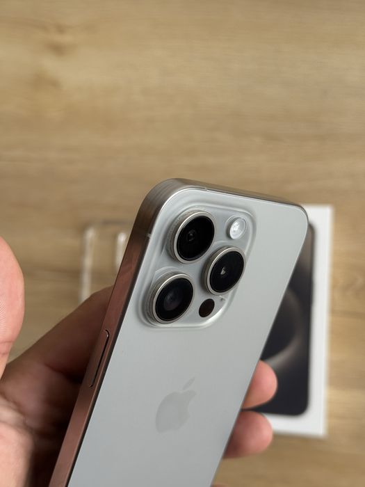 Apple Iphone 15 Pro 5G 256Gb