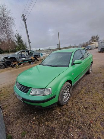 Volkswagen Passat b5 1997r. 1.9 tdi /Na części