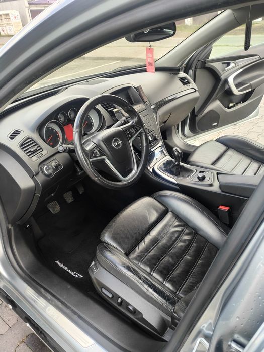 Opel INSIGNIA 2.0 turbo