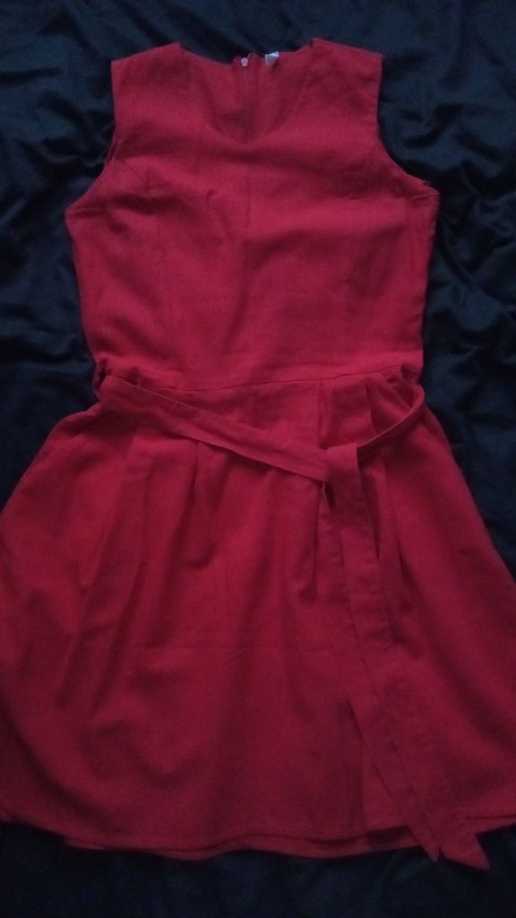 Czerwona sukienka Carry z lnem