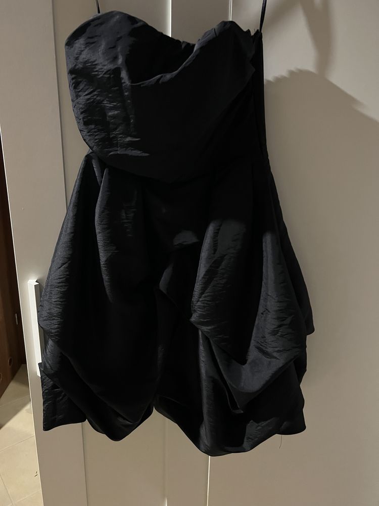 Sukienka bombka czarna