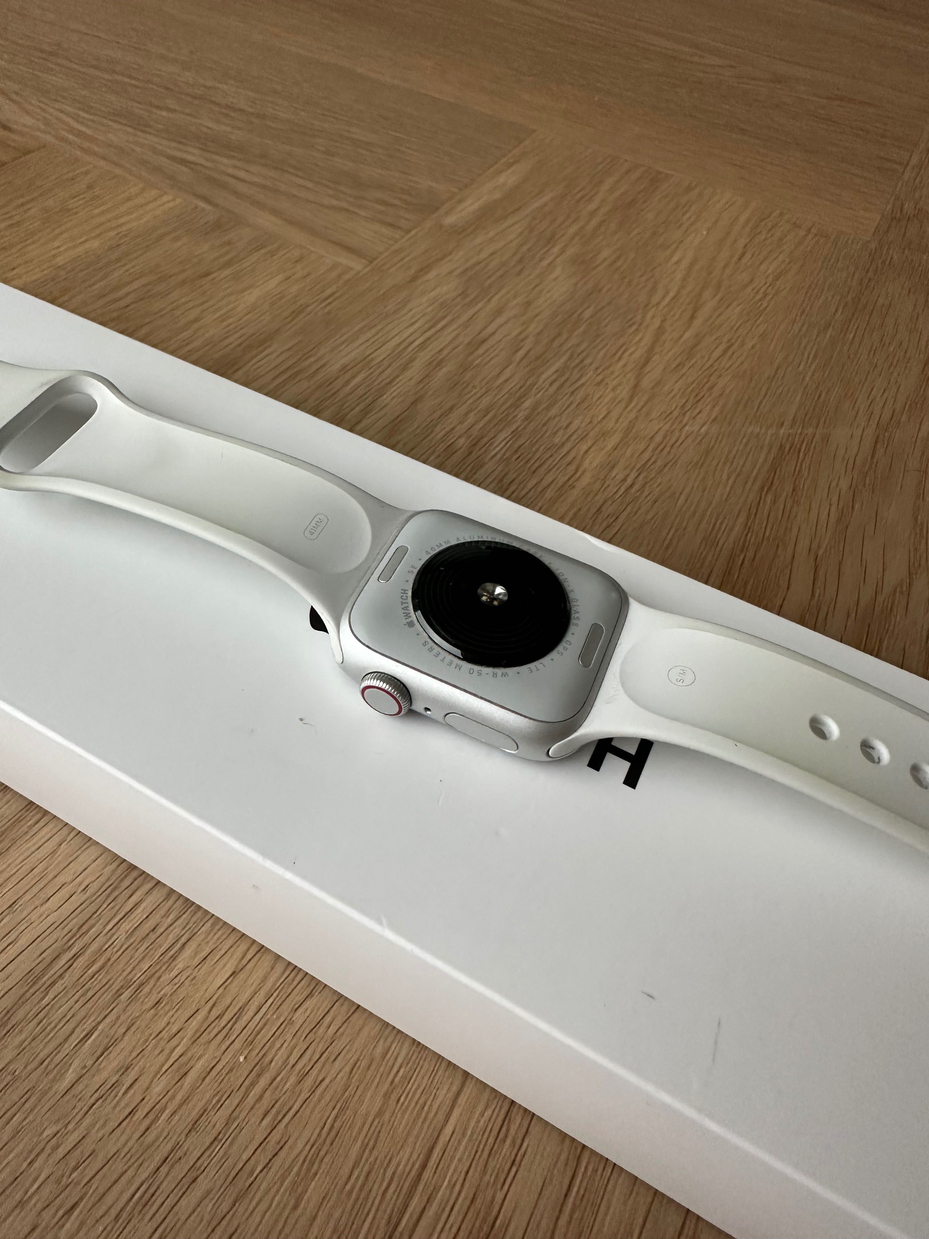 Apple Watch serii SE 2 gen 40 mm STARLIGHT CELLULAR GPS Perfekcyjny!