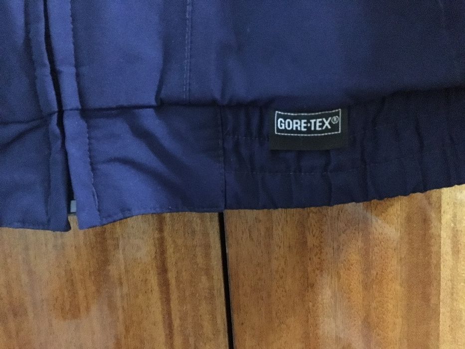 курточка Wilson Gore-Tex размер L