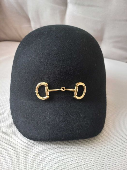 Кепі чорна жіноча