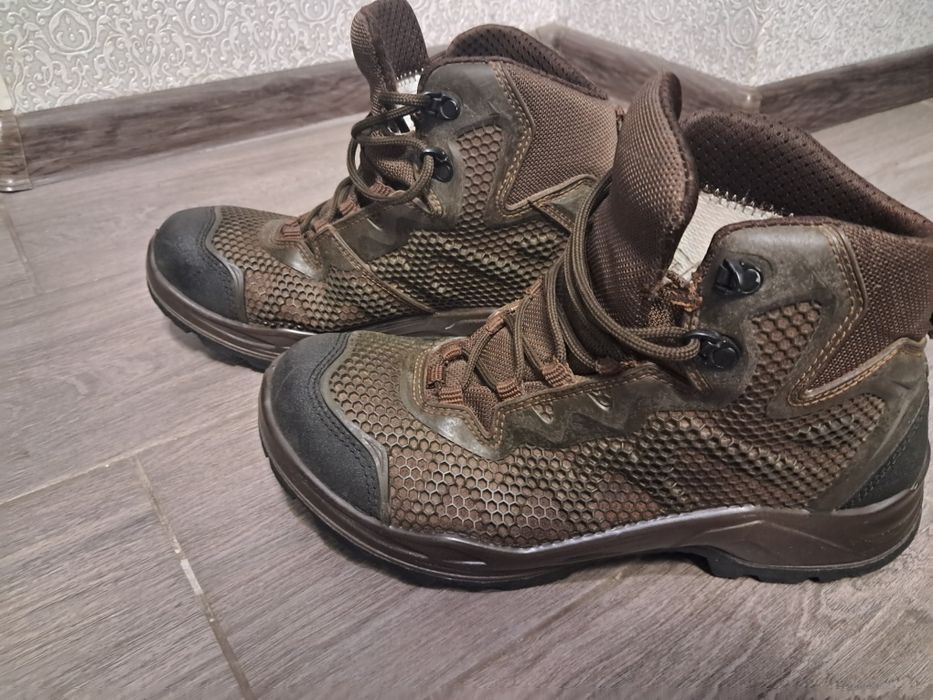 Берці літні 41 розмір одівались пару разів