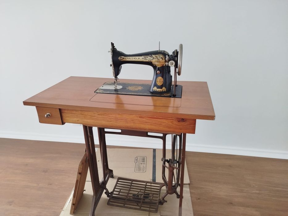 Máquina de Costura SINGER 15k (1928)