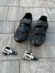 Buty shimano kolarskie, pedaly kask