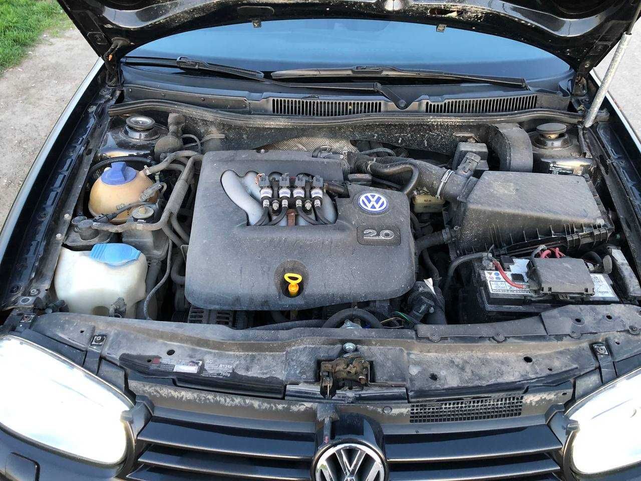 Volkswagen Golf 2001