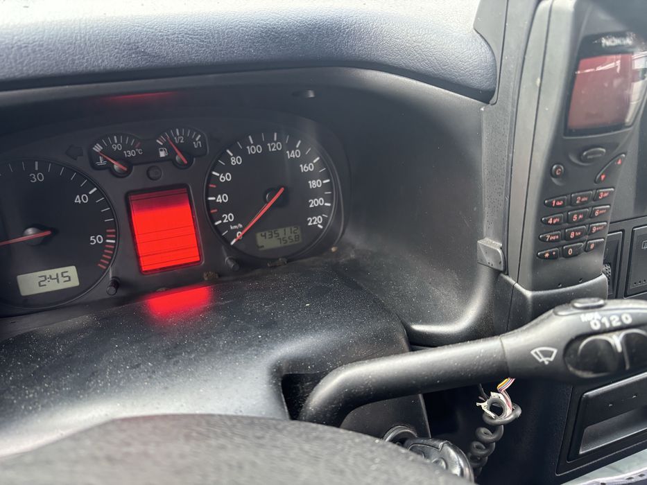 VW T4 2,5 tdi 150km Caravelle Multivan klima Skóra Webasto