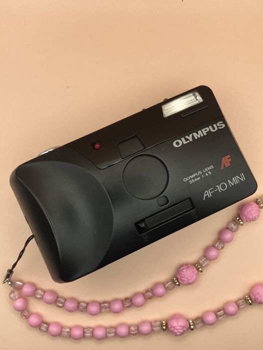Плівкова камера Olympus AF-10 mini