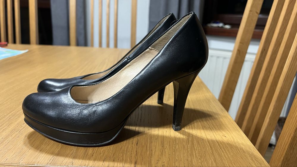 czarne skórzane buty szpilki damskie czarne 36 eska