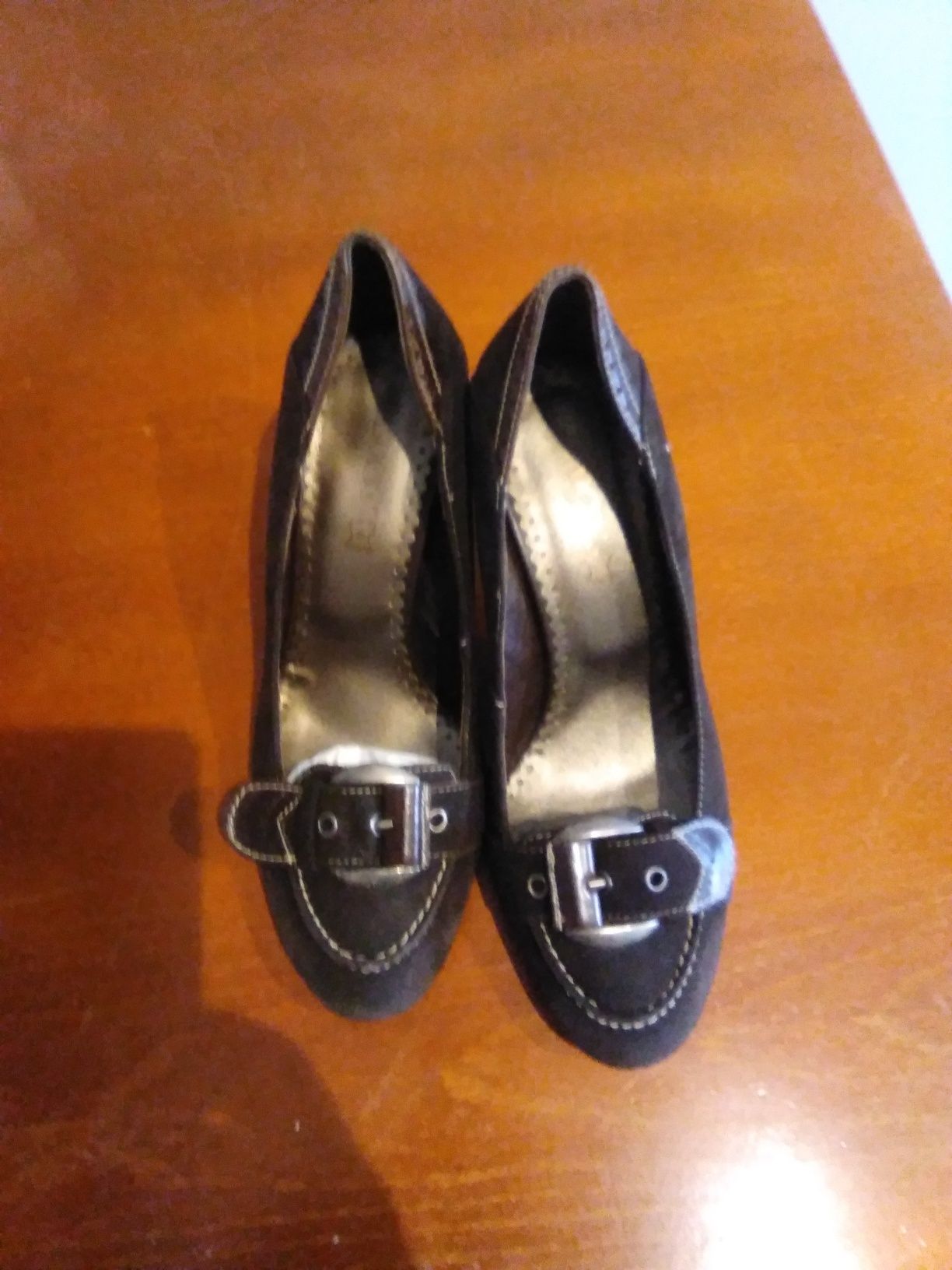 Buty damskie Clara Barson r 37