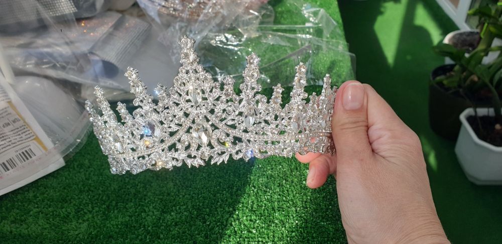 Діадема,корона єлегантна